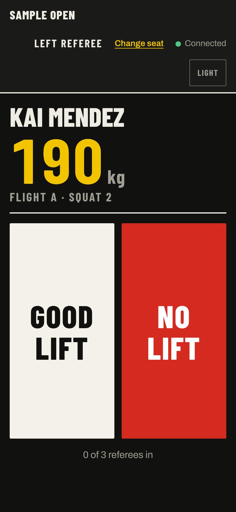 Referee phone for the left seat: Kai Mendez, 190 kg, flight A, squat 2, with a large Good lift button and a large No lift button.